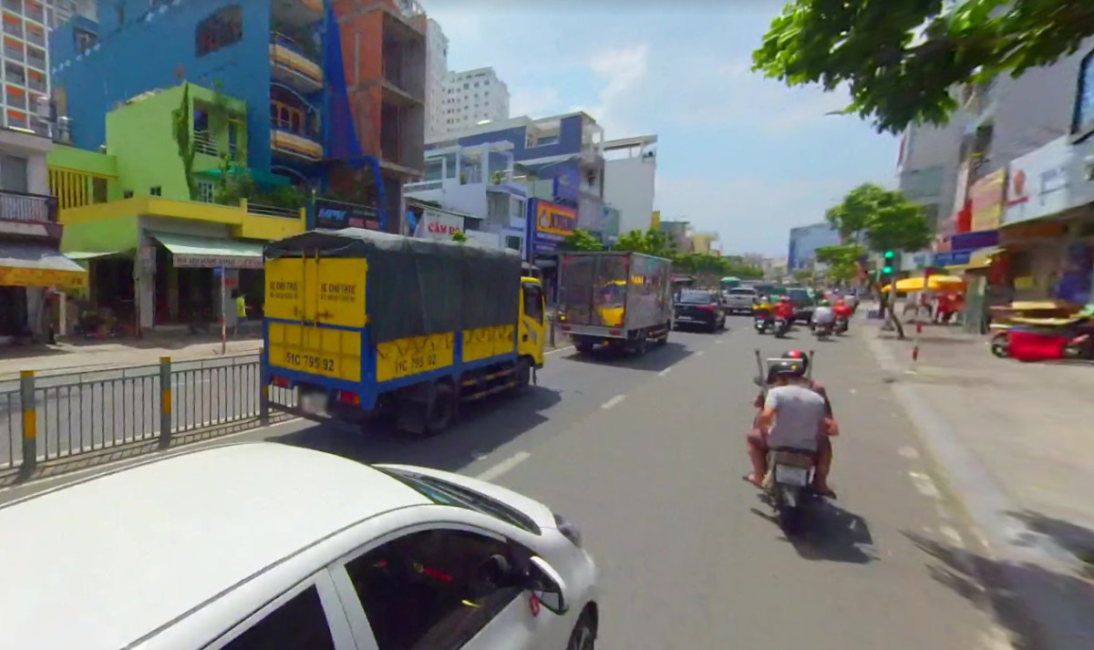 Cho thuê nhà nguyên căn 2 lầu đường Lũy Bán Bích Tân Phú
