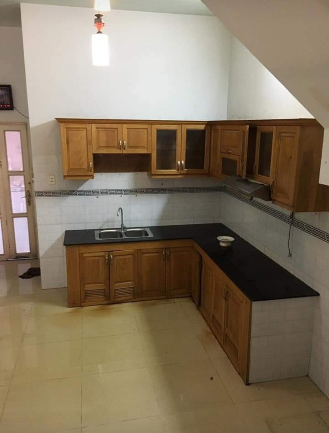 Cho thuê nhà hẻm xe tải tại đường Hương Lộ 2, Bình Tân giá 12tr/tháng