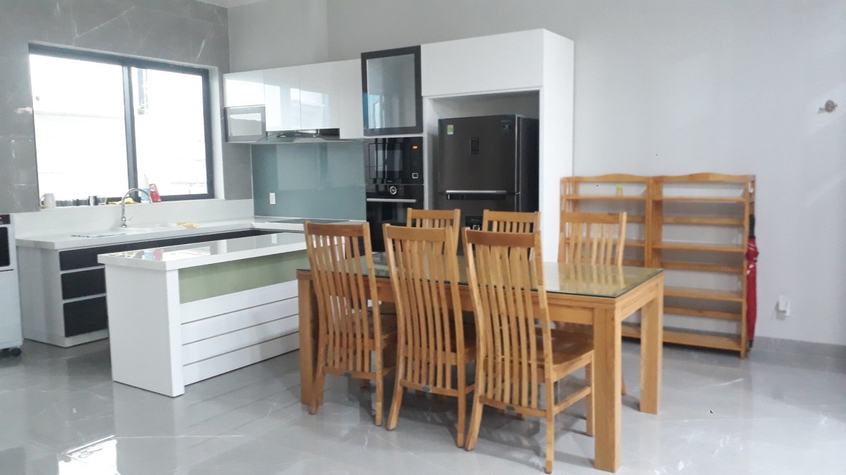 Cho thuê nhà Mỹ Văn mới đẹp giá 40tr/tháng