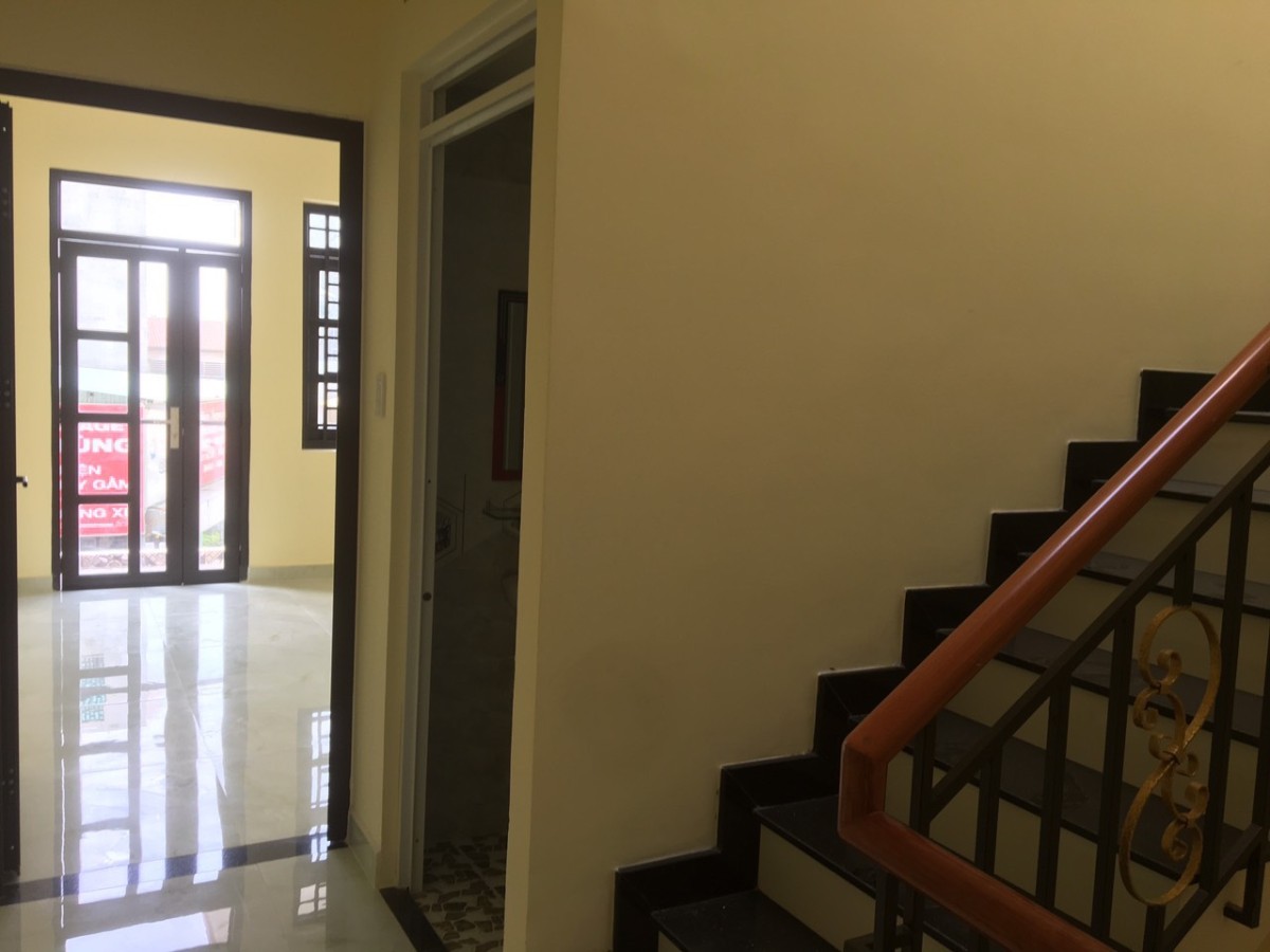 Cho thuê nhà hẻm 4 tầng tại Tô Hiệu, Tân Phú, giá 15
triệu/tháng