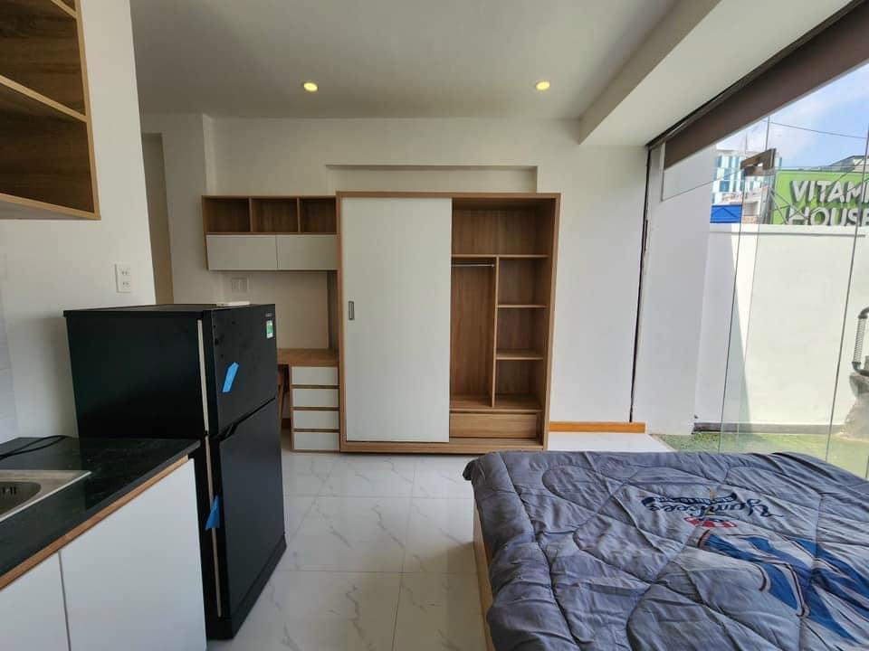 Bán nhà mặt đường Vĩnh Hội 50M2 giá 11,2 tỷ