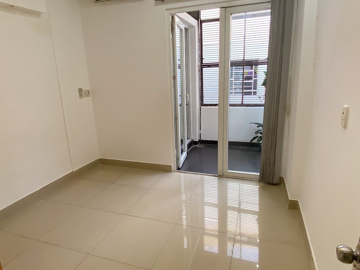 Chính chủ cần cho thuê nhà hẻm Huỳnh Tịnh Của, giá 12tr/tháng