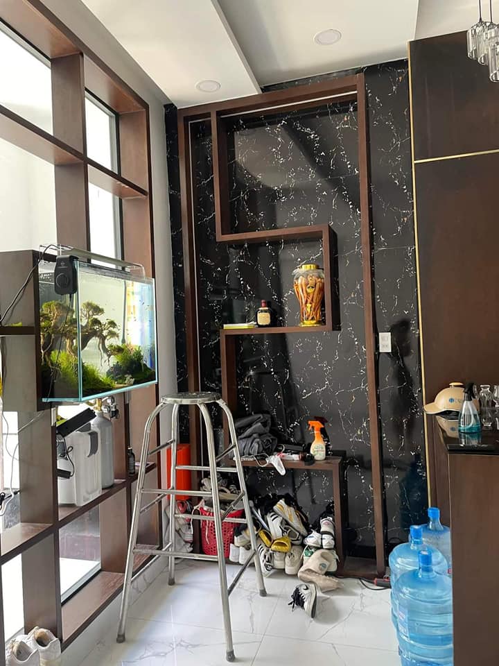 Bán Villa 6 tầng 80M2 Lê quang định mặt tiền 6m