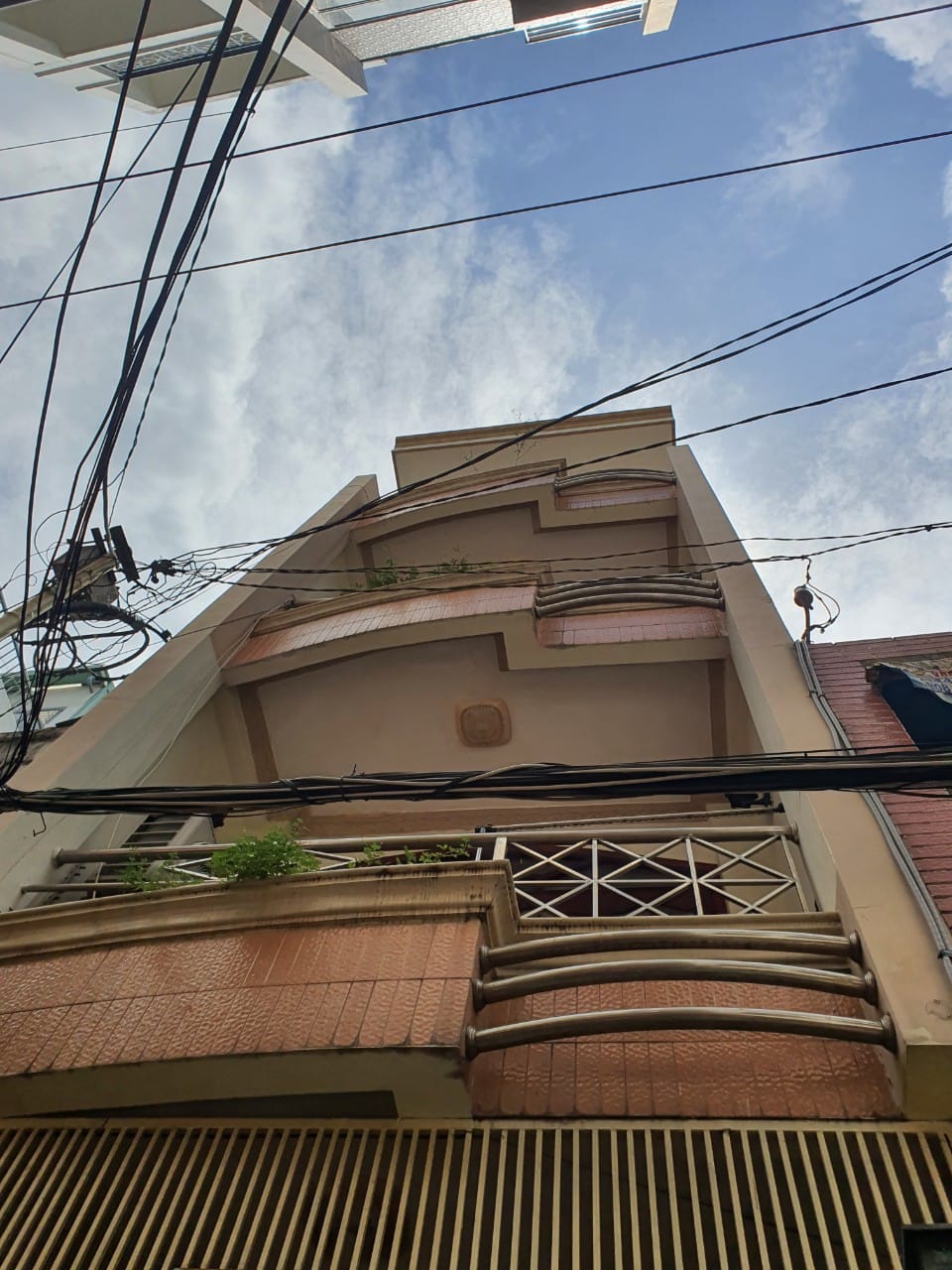 Bán nhà quận 3 Chợ Bàn Cờ cách hẻm xe hơi 3 bước chân giá 7,655 tỷ có thương lượng