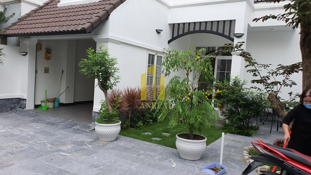 Cho thuê nhà nằm trên đường Nguyễn Văn Hưởng, quận 2