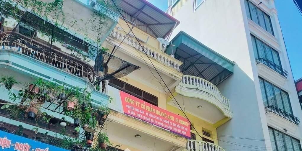 Cần bán gấp nhà mặt phố ở Thanh Xuân, Hà Nội có giá chỉ 19 tỷ