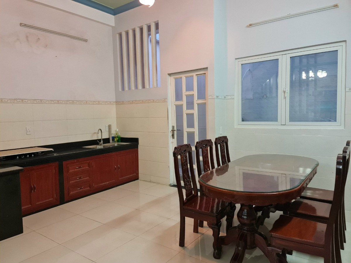 Nhà nguyên căn đường 1, Long Thạnh Mỹ, Thủ Đức giá 15tr/tháng