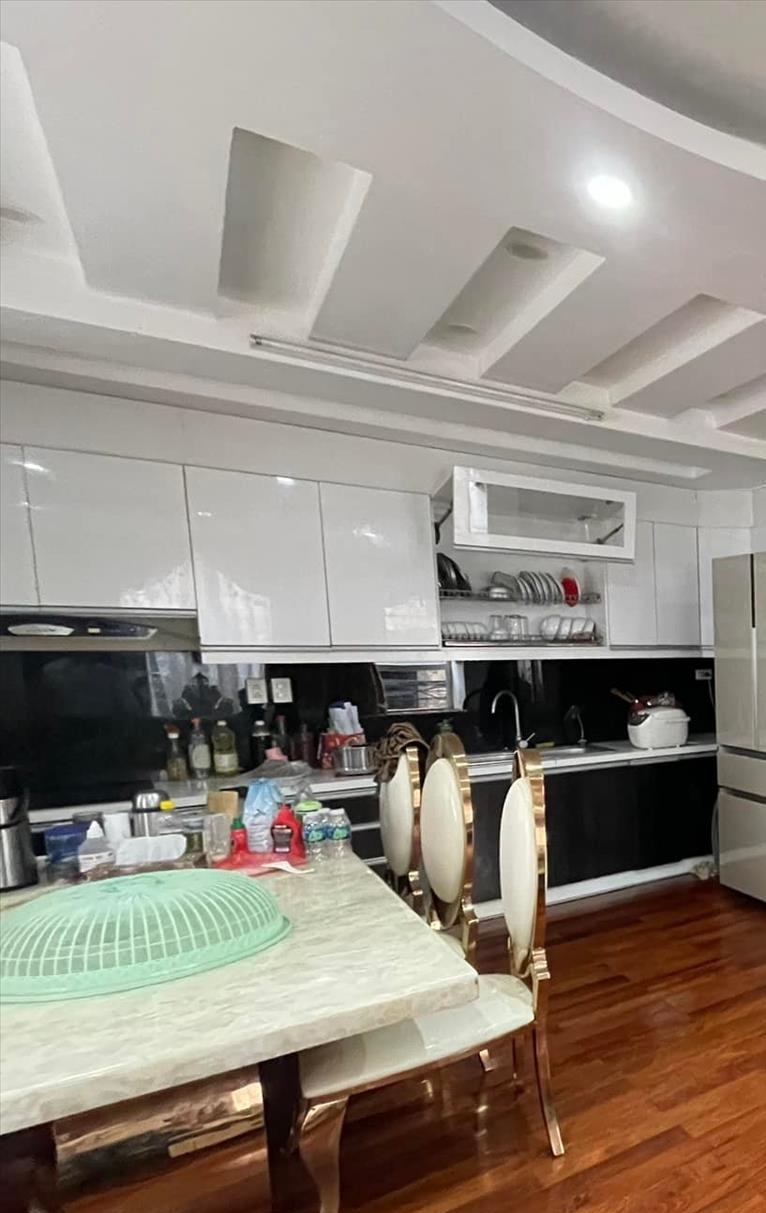 Bán nhanh nhà mặt phố Hai Bà Trưng, Hà Nội pháp lý chuẩn