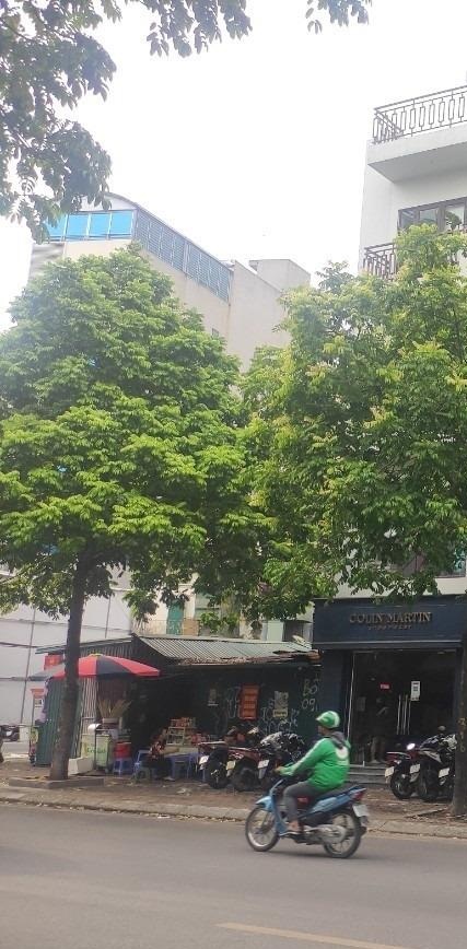 Bán gấp căn nhà 2 mặt tiền phố Trần Phú, Ba Đình, Hà Nội