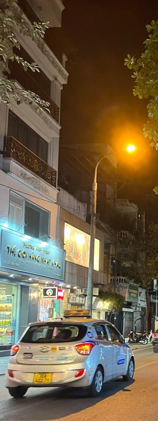 Bán nhanh căn nà mặt phố Hàng Bông, Hoàn Kiếm, Hà Nội giá 55 tỷ