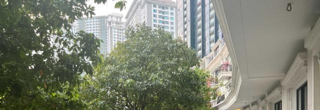Bán nhanh shophouse 3 mặt tiền thuộc dự án Sunshine City Hà Nội