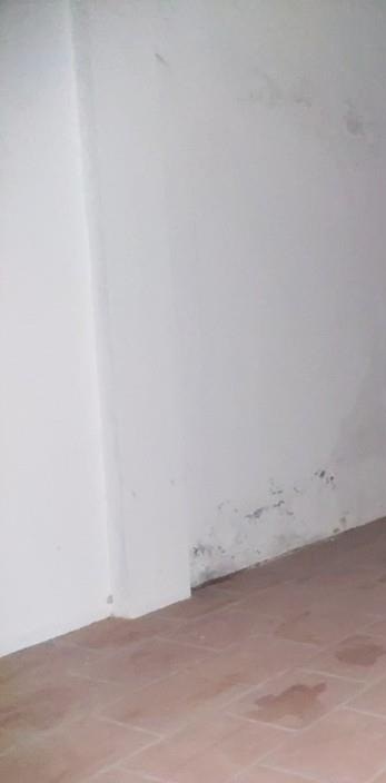 Bán nhà mặt phố ở Long Biên, Hà Nội sổ đỏ sẵn sàng giao dịch