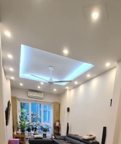 Bán nhà mặt phố Hoàng Mai có thể kinh doanh mọi lĩnh vực