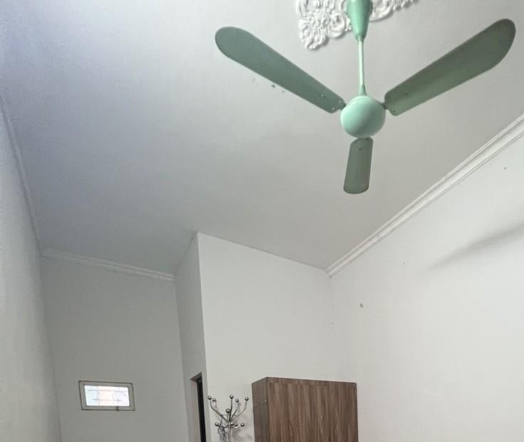 Bán nhà mặt phố Đại Từ, Long Biên, Hà Nội thoáng mát