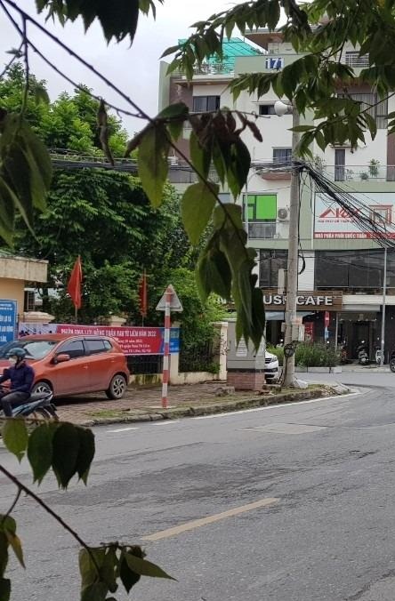 Bán nhà mặt phố 3 tầng, giá 11,95  tỷ ở Nam Từ Liêm