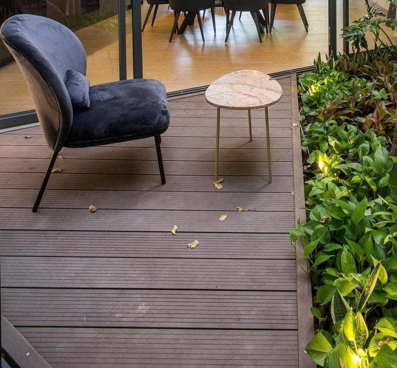 Bán nhà mặt phố Bồ Đề, Long Biên, Hà Nội chính chủ 7 tầng