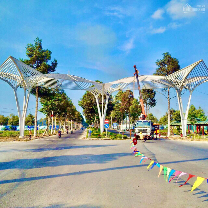 chính chủ cần bán gấp lô đất 114m2 Stella Mega City diện tích 114m2