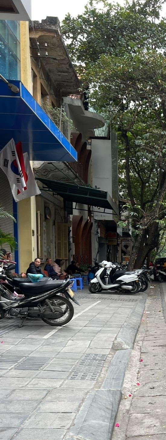 Bán nhanh nhà chính chủ mặt phố Triệu Việt Vương 72m2 giá 39 tỷ