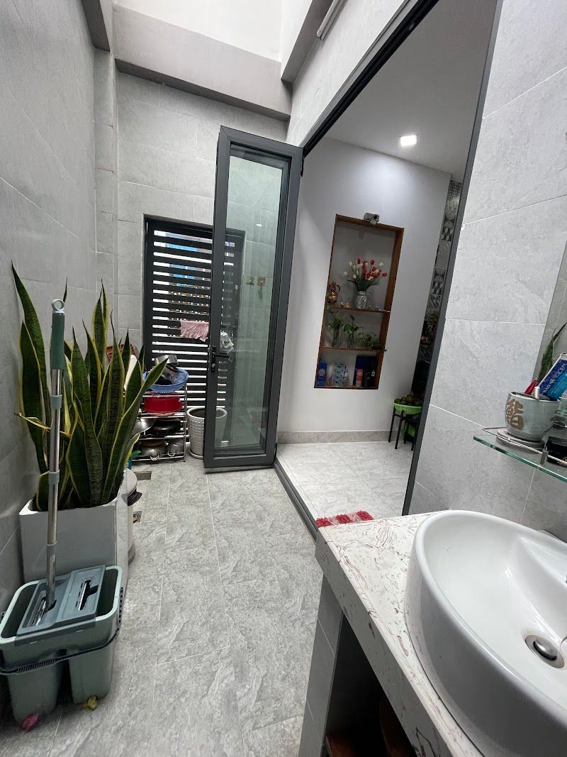 Bán nhà Lê Văn Phan Tân Phú 244m2 Giá 17.5 tỷ