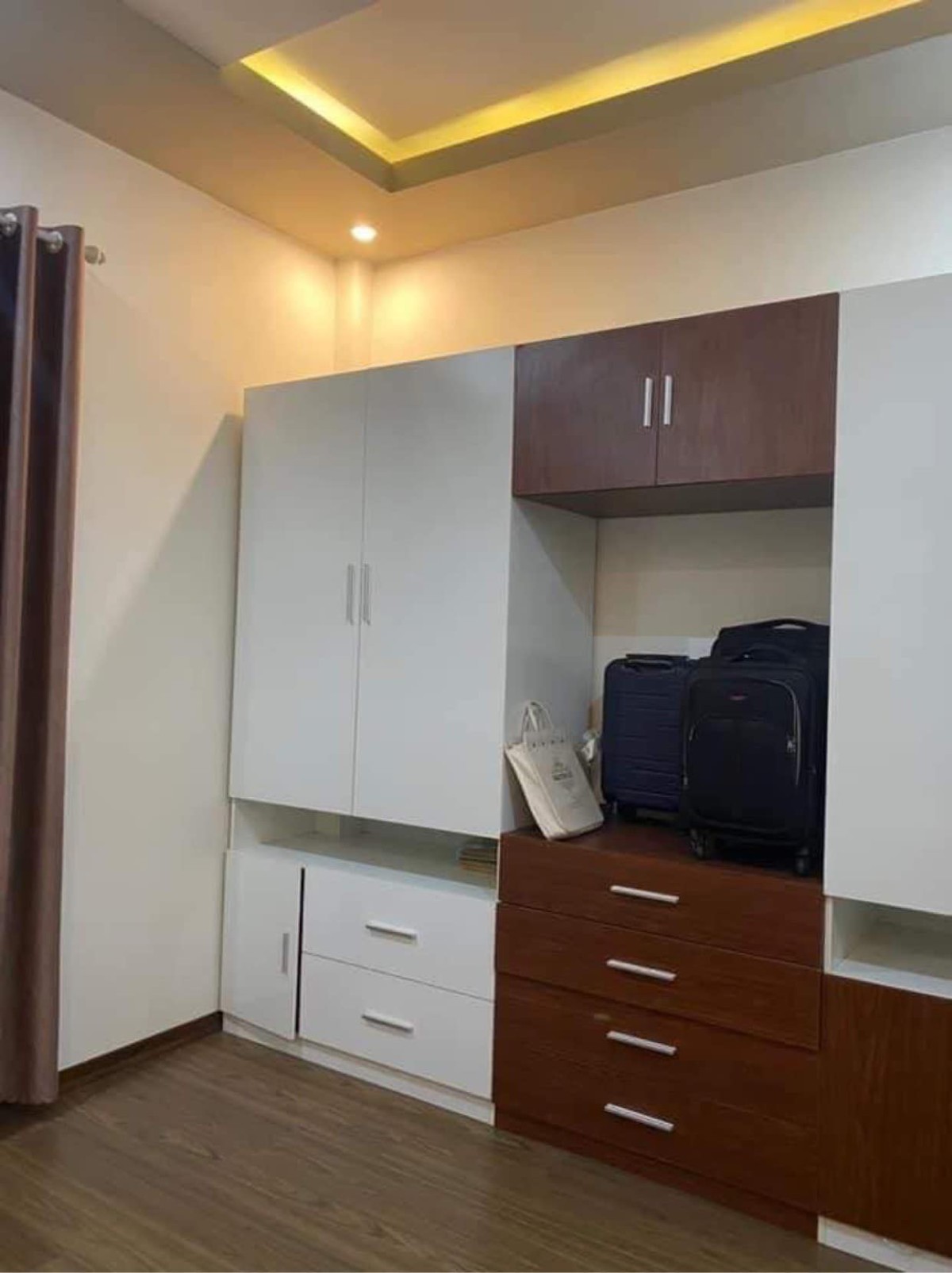 Cho thuê nhà 3 tầng ngay đường Thanh Lương giá 12tr/tháng