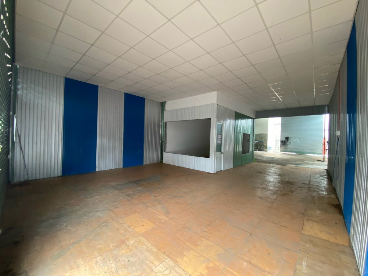 Cho thuê mặt bằng nhà nguyên căn Nguyễn Lương Bằng