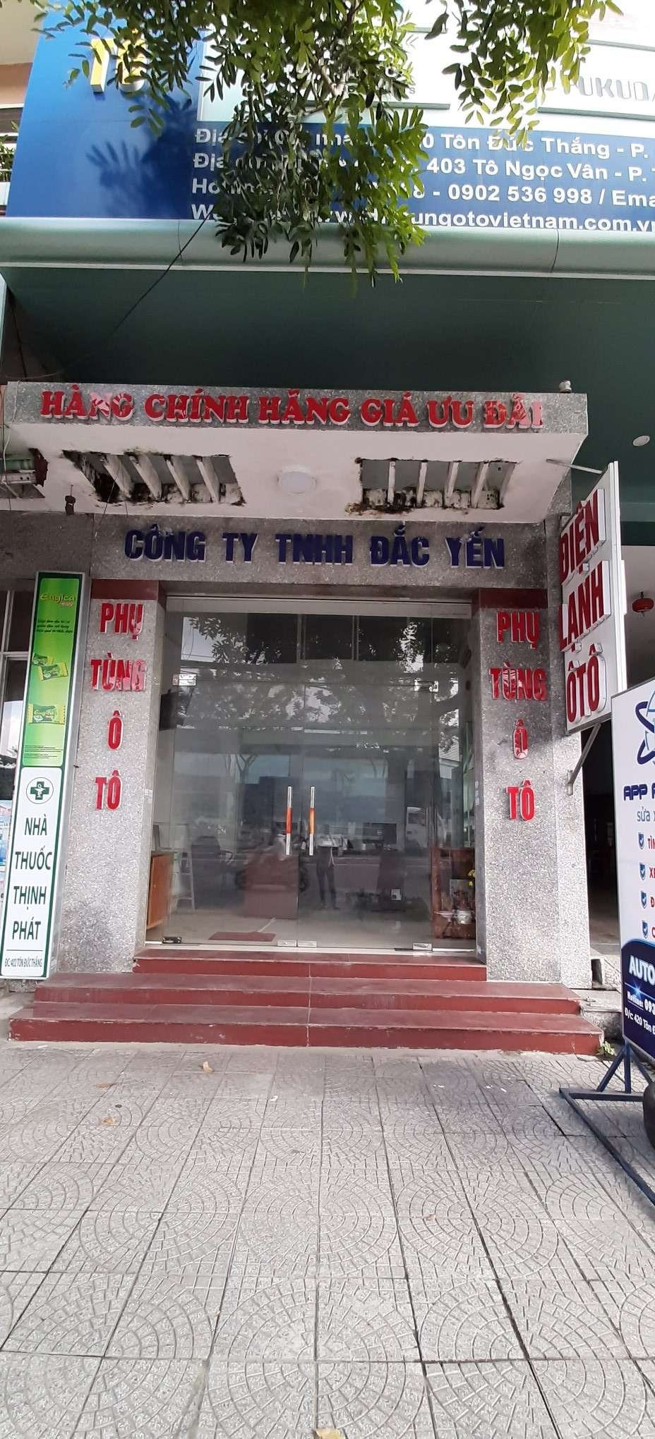 Cho thuê tòa nhà 3 tầng liền nhà xưởng mặt tiền đường Tôn Đức Thắng