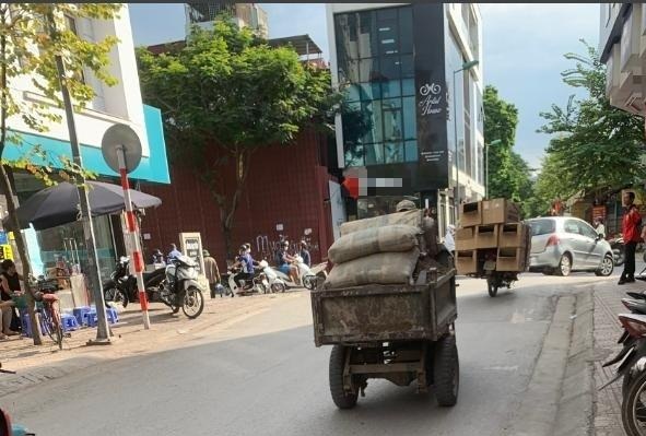 Bán nhà mặt phố thiết kế 9 tầng ở Ba Đình, Hà Nội