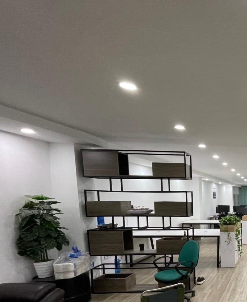 Bán căn nhà phố quận Hai Bà Trưng diện tích 179m2 giá 98 tỷ 