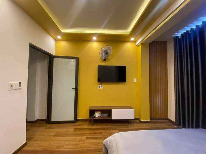 Cho thuê nhà mặt tiền Cao Xuân Dục, Hải Châu giá 25tr/tháng