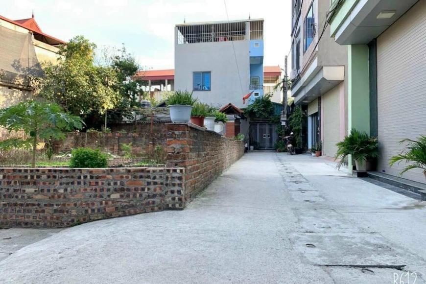 Cần bán ngay đất Xóm Đường, Nguyên Khê Đông Anh hơn 30 triệu/m