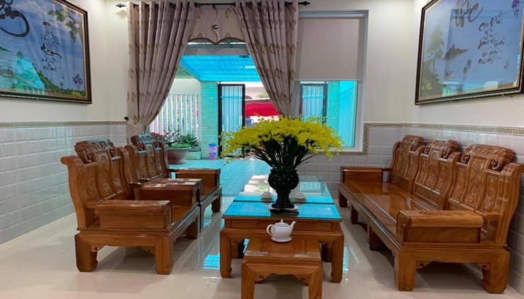 Bán nhanh căn nhà mặt phố thuộc trung tâm TP Tam Kỳ, Quảng Nam