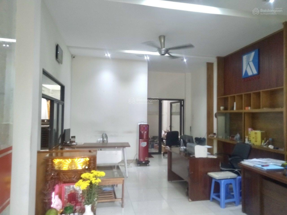 Cho thuê nhà nguyên căn đường Lê Đại Hành, Nha Trang, diện tích 160m2