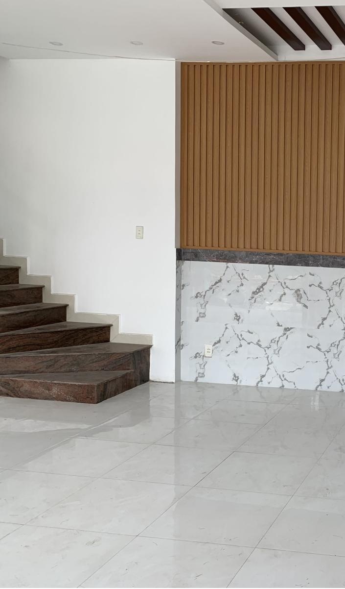 Cần bán gấp nhà phố Thanh Khê, Đà Nẵng giá 11 tỷ có thương lượng