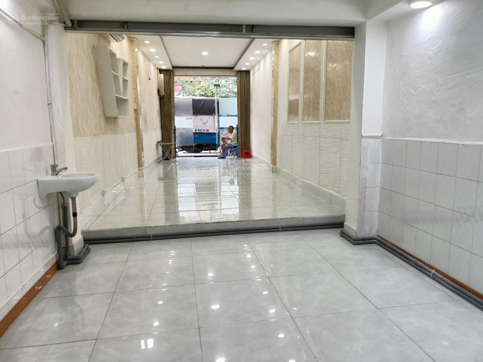 Cho thuê nhà mặt tiền tại đường Nguyễn Trãi, TP Nha Trang