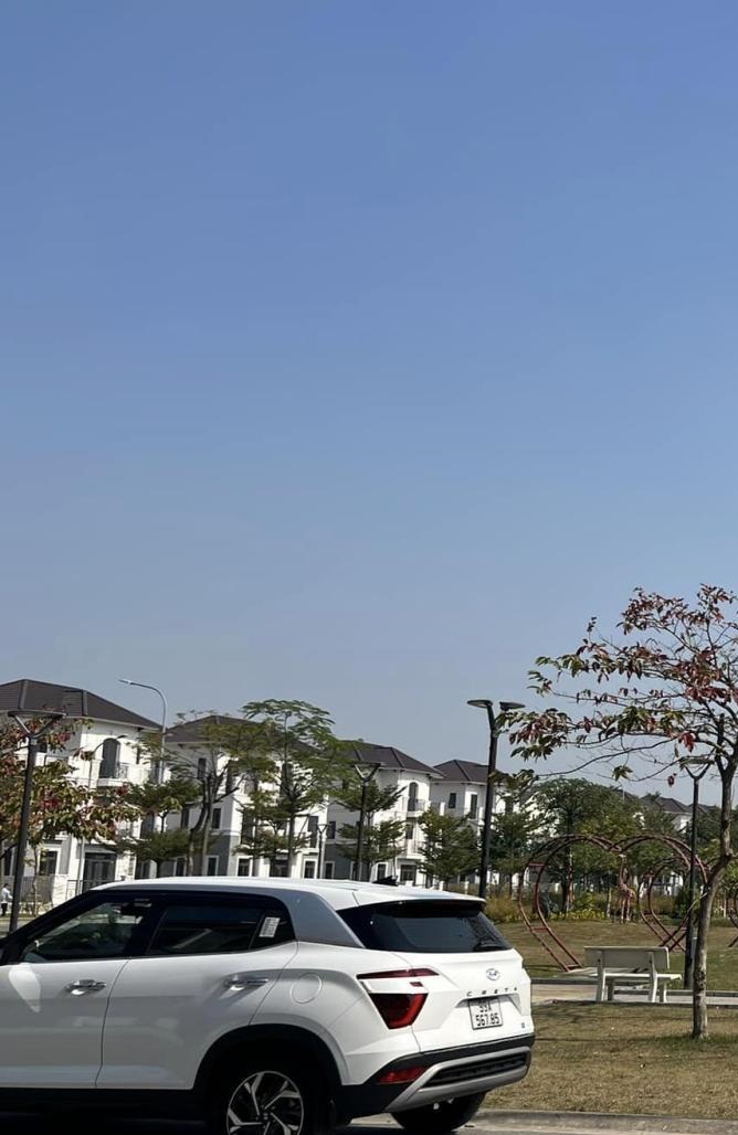 Bán gấp 1 căn shophouse view biệt thự và công viên triệu đô chỉ 7.4 tỷ ở Bắc Ninh