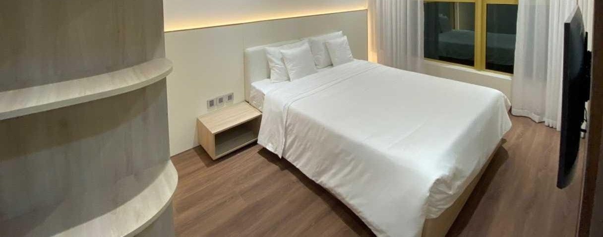Cần bán gấp căn hộ 2PN view trực diện biển Mỹ Khê, thành phố Đà Nẵng