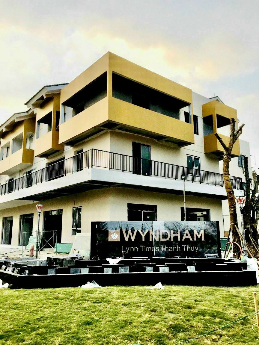 Bán cắt lỗ căn hộ khoáng nóng Wyndham Thanh Thủy view trực diện sông tầng 18 giá 950tr