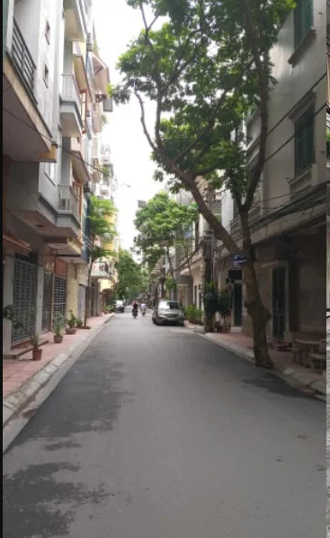 Nhà đẹp ở luôn, Phố Thái Hà, Đống Đa, 61m2x4T, MT 4,6m, Ô tô tránh, gần phố, giá 10 tỷ.