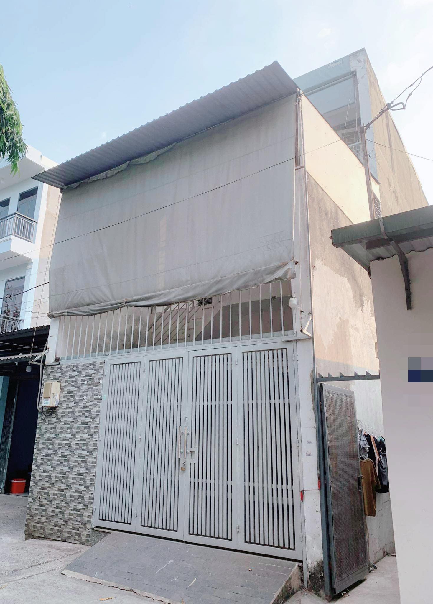 Giảm mạnh 1,8 tỷ còn đúng 7tỷ ngay Lê Trọng Tấn Tân Phú 105m2-3tang hẻm xe tải vi vu 0932030061