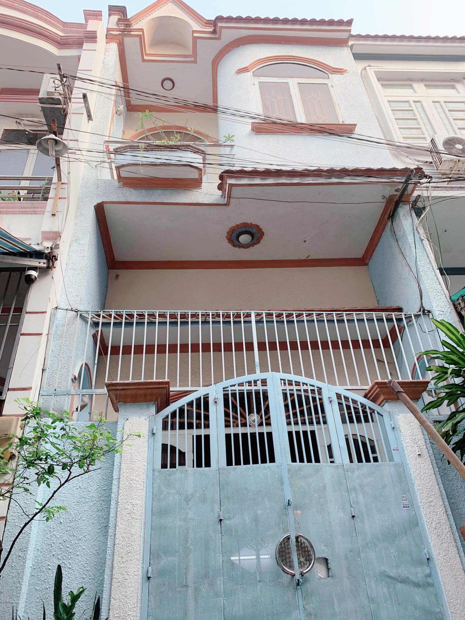 Bán nhà shr-hxh 40m2-2tang Phan Huy Ích , ngay chợ Bảo Ngọc Tú , 4 tỷ nhỉnh 0932030061