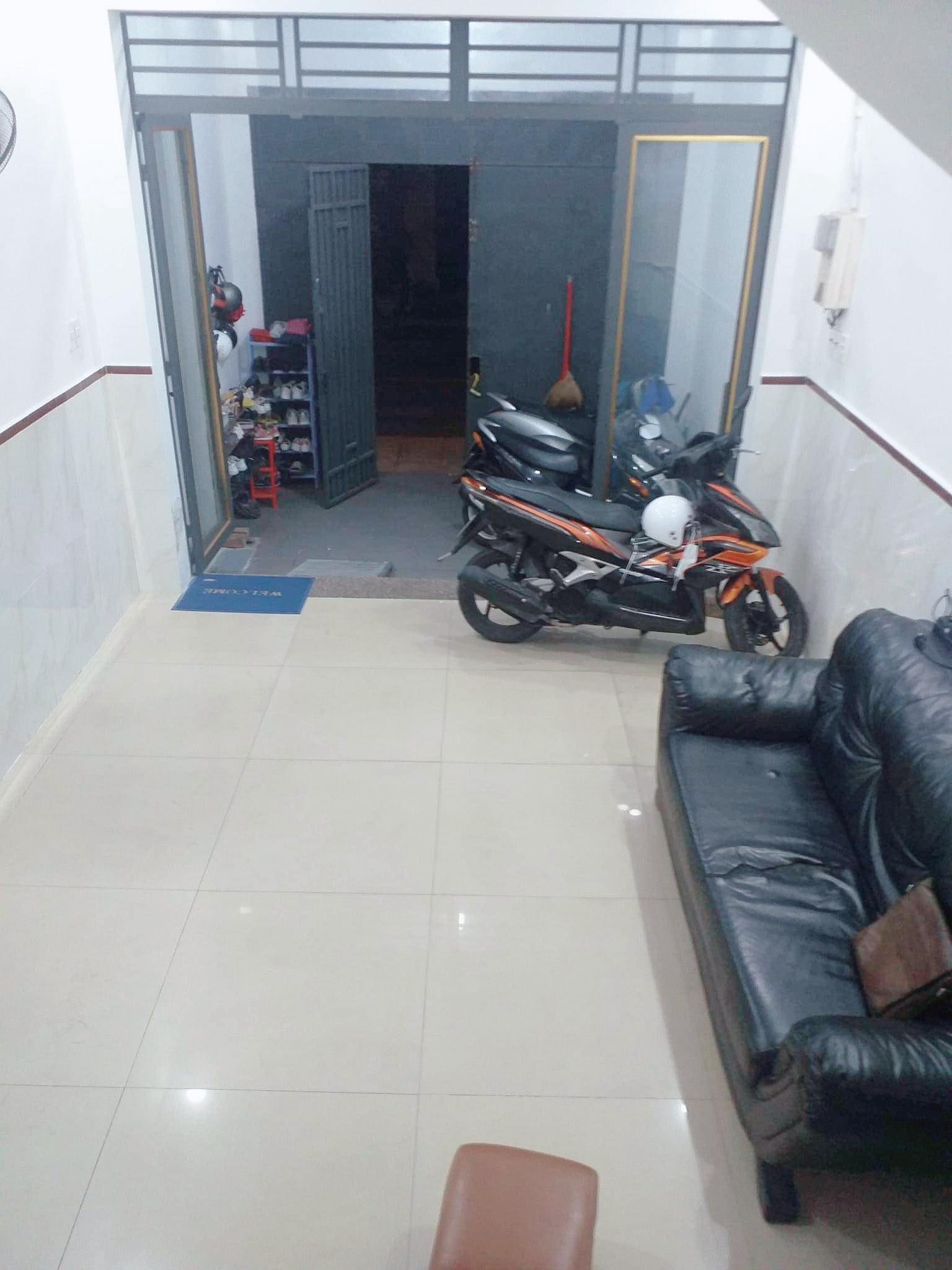 Bán nhà mt đường 10m có lề 54m2-3tang gần Tây Thạnh giao Lê Trọng Tấn - liền kề Aeon Tân Phú - 7 tỷ - 0932030061