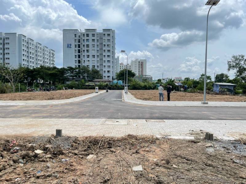 Cần bán đất quận bình tân gần trường học an lạc, sổ hồng sẵn ,