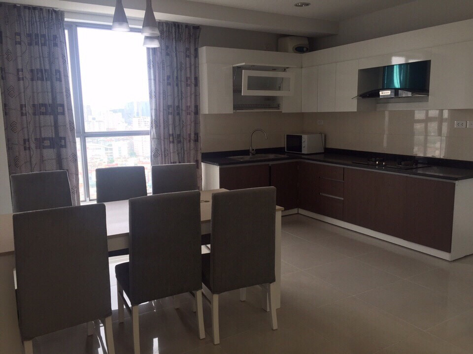 Cho thuê căn hộ chung cư Hà Nội Center Point 90m2, 3 ngủ đồ cơ bản nhà mới nhận giá 12tr/tháng
