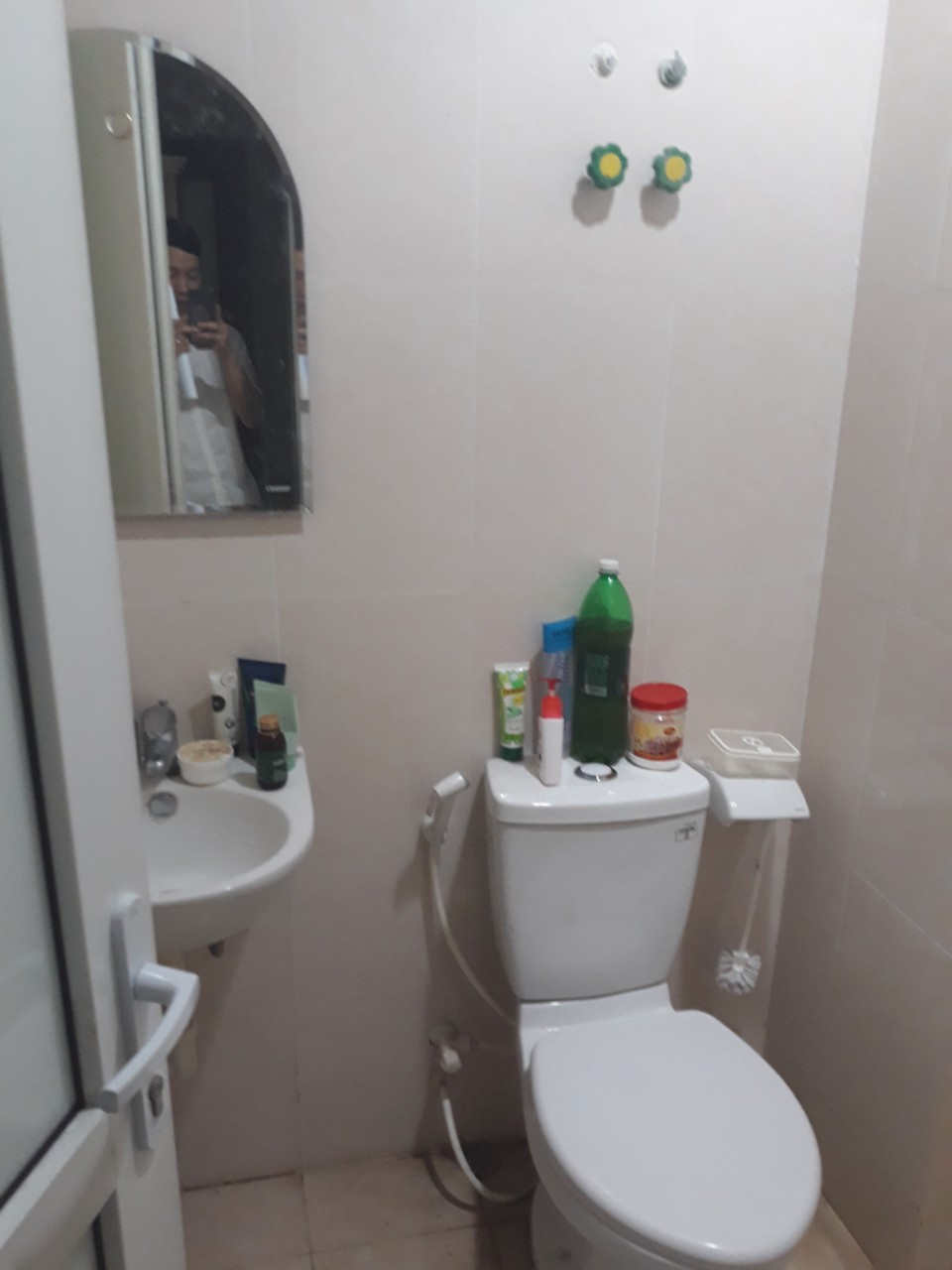 Cần cho thue 2 căn bên C2 Xuân Đỉnh ,cổng HC đi vào gần công viên Hoà Bình