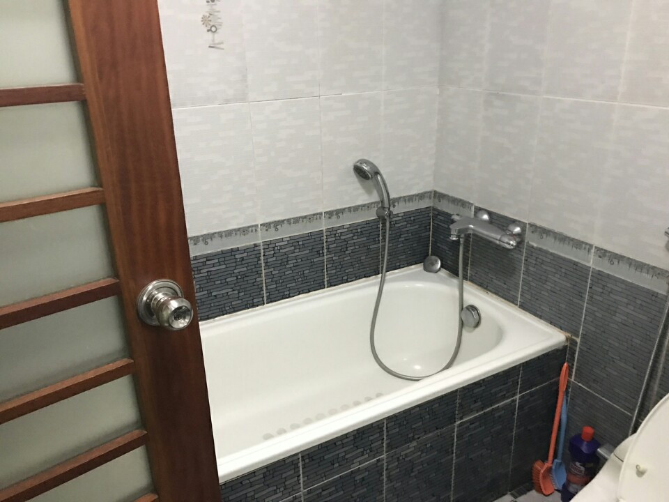 Cho thuê CHCC CT6 Yên Hòa, Cầu Giấy 90m2, 2 PN, full đồ giá 10 tr/tháng vào ngay
