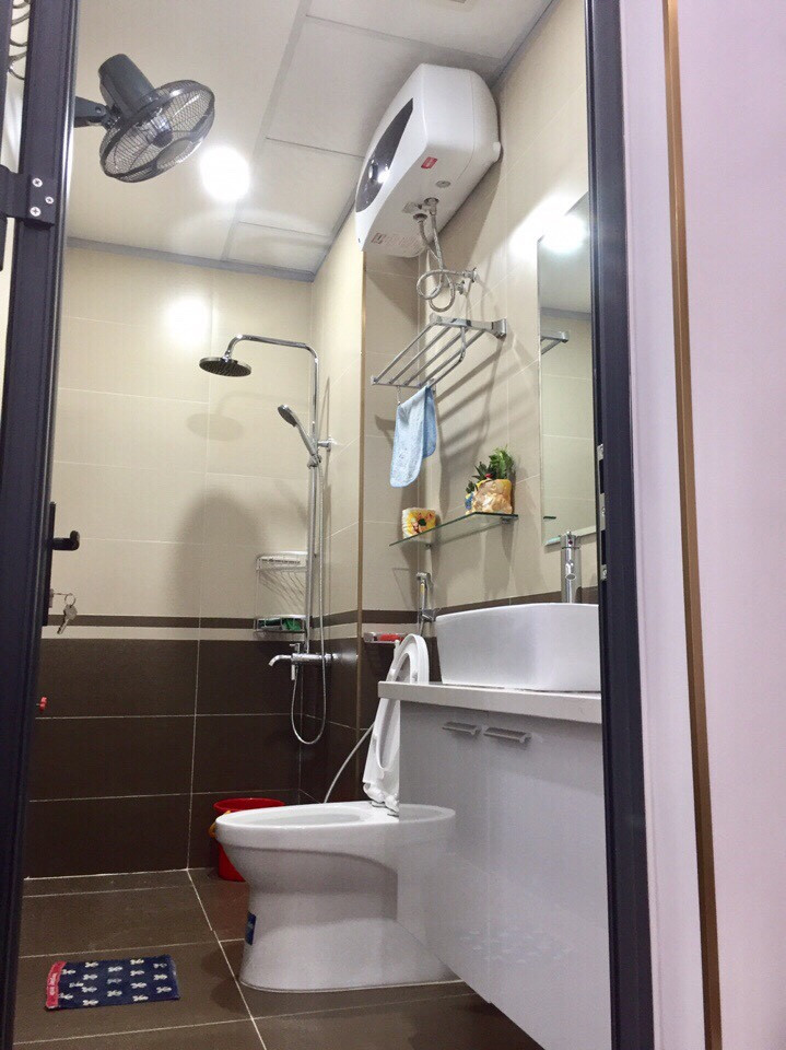 Cho thuê căn hộ chung cư Tràng An Complex diện tích 138m2, thiết kế 3 phòng ngủ, full đồ, 17 tr/th