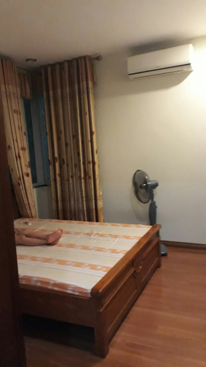 Cho thuê CHCC Licogi 13 Khuất Duy Tiến 92m2, 3 phòng ngủ, full đồ 10 triệu/tháng