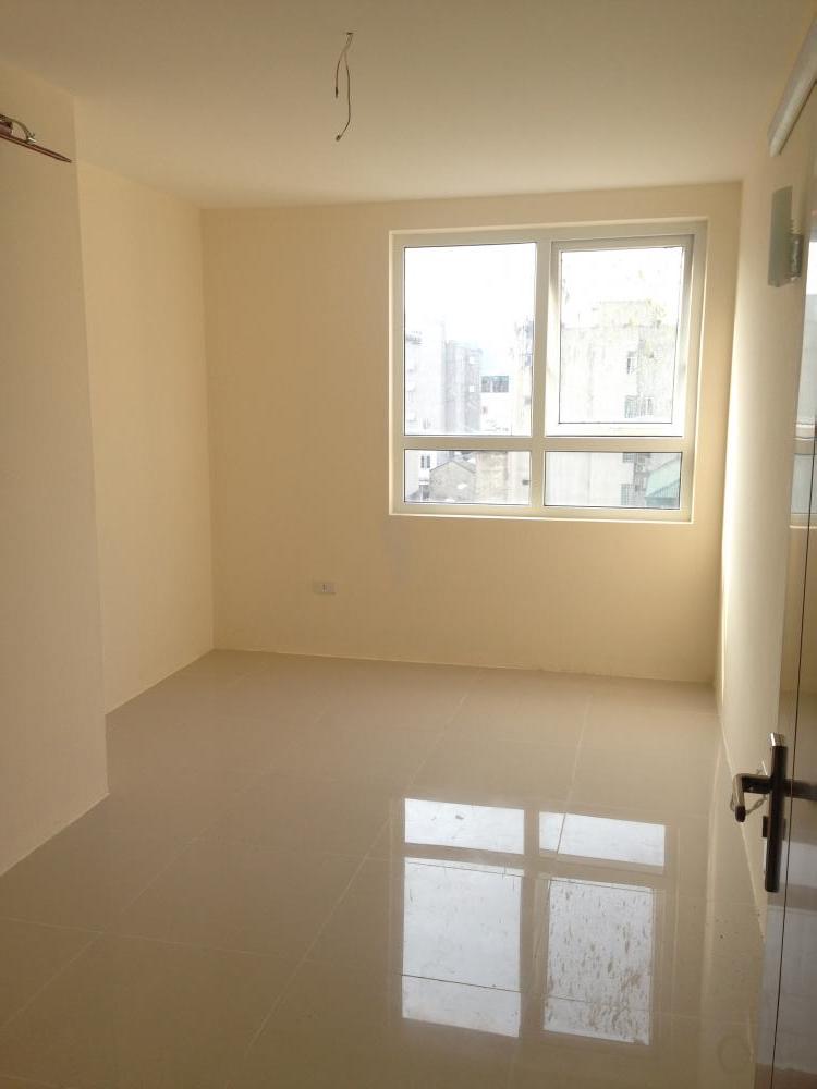 Cho thuê căn hộ chung cư Capital Graden 102 Trường Chinh 80m2, 2PN , đồ cơ bản, giá 10 tr/tháng