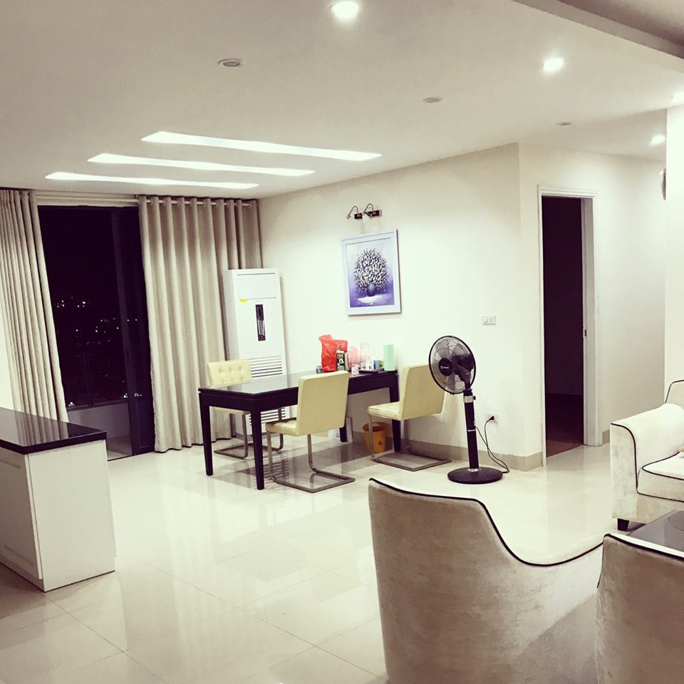 Cho thuê chung cư Golden Field, Mỹ Đình, 80m2, 2 phòng ngủ, không gian sống hiện đại, trong lành