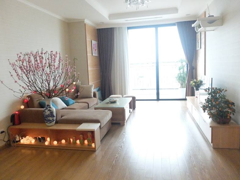 Cho thuê căn hộ chung cư 172 Ngọc Khánh, 115m2, 3 phòng ngủ, đủ đồ